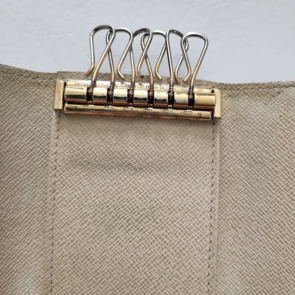 Louis Vuitton Damier Azur Multicles 6 key holder